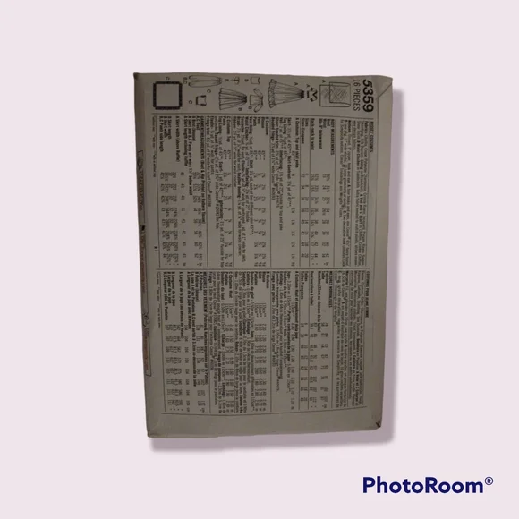 Simplicity Costumes Pattern - Picture 2 of 2